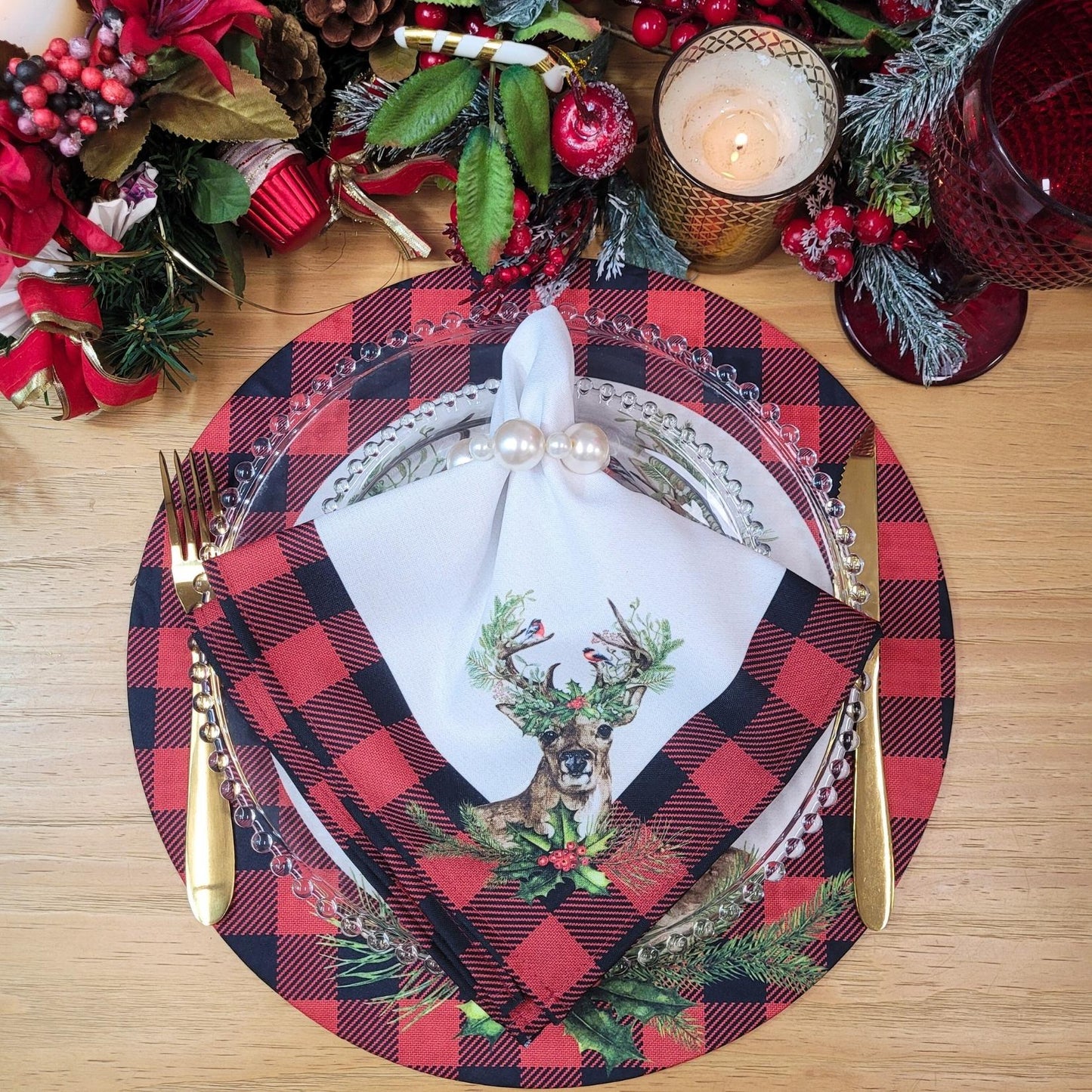 Charlo's Cloth Napkins Set of 4 Plaid Christmas Reindeer 16" by 16" - Red