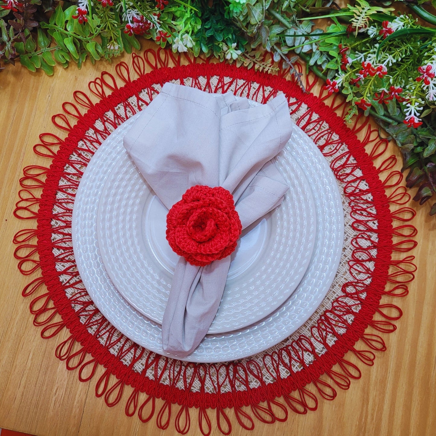 Charlo's Set of 6 Red Crochet Rosebud Flower Napkin Rings for Dinner Table Decor, Handmade, Table setting