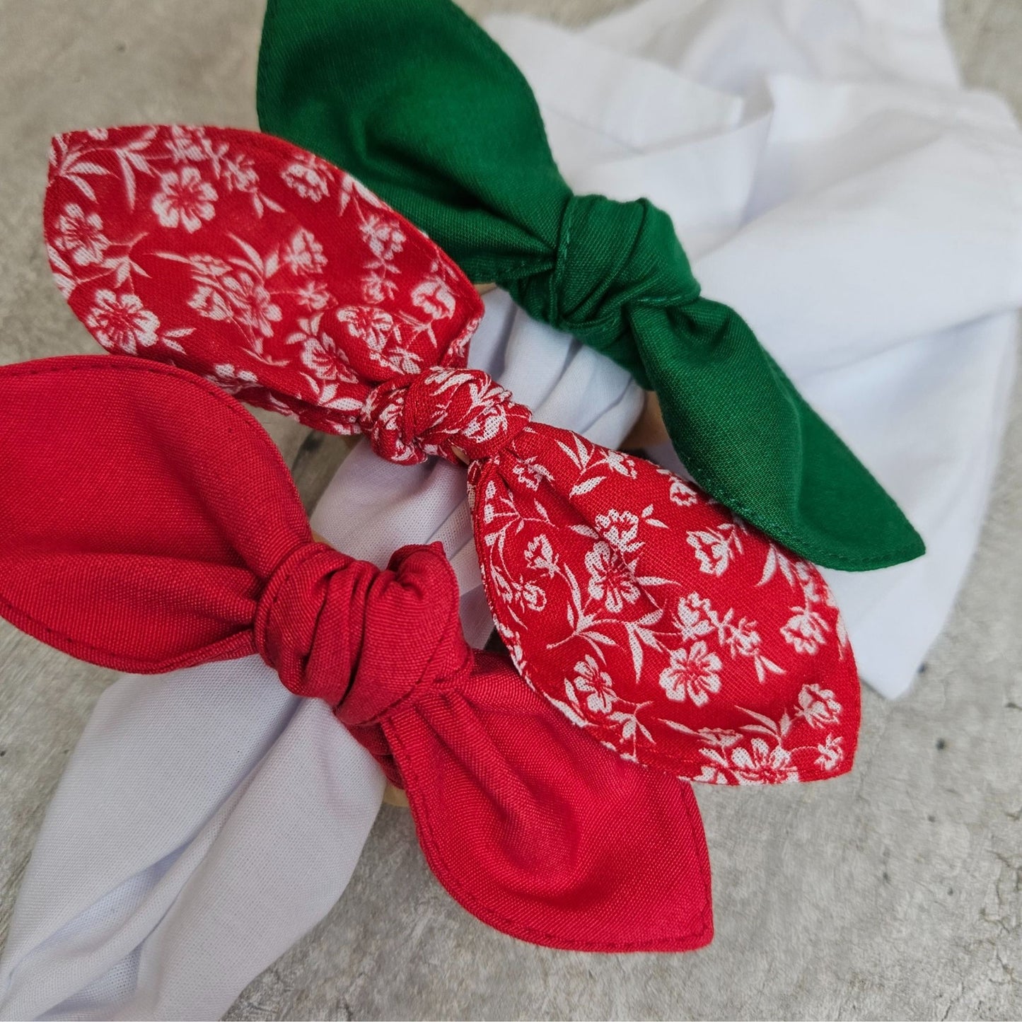 Maison Charlo | Set of 6 Ecofriendly Trio Green Red White Floral Ties Napkin Rings, Christmas, Easter, Valentine's, Mother's Day