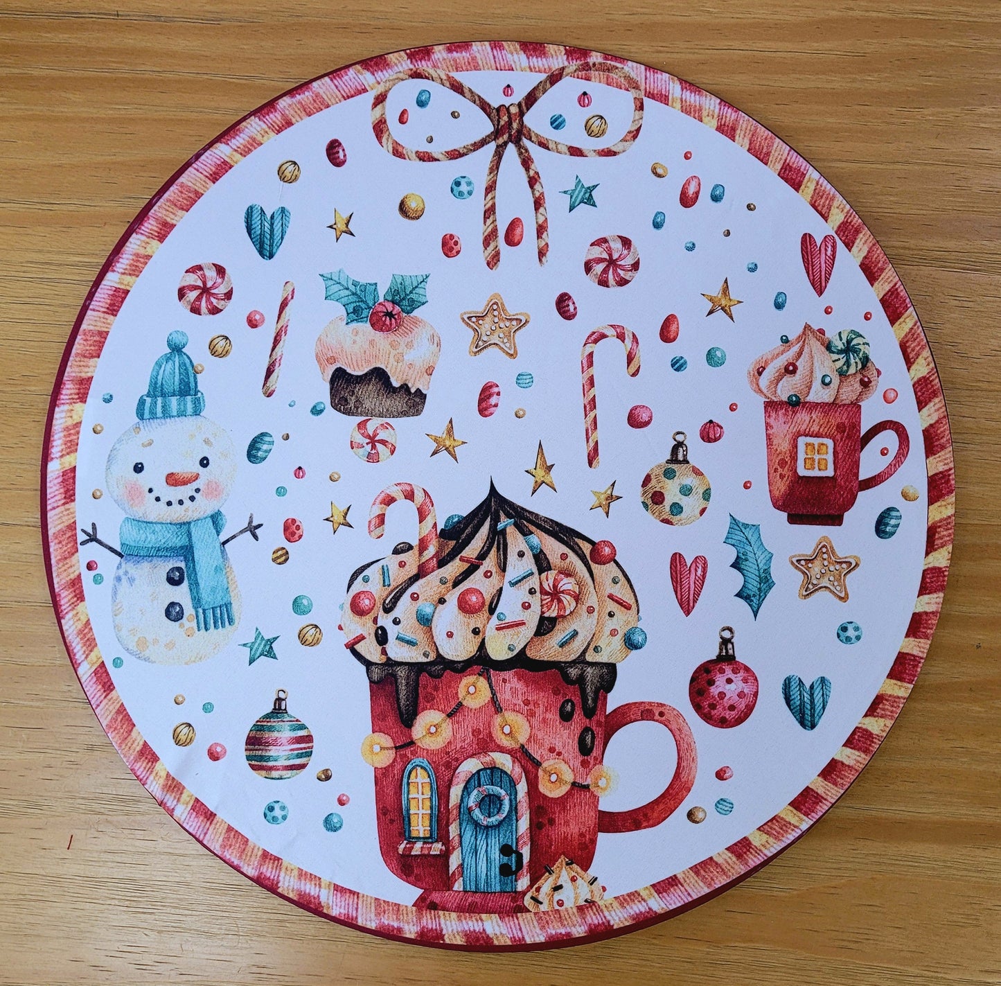 Set of 4 Round Placemats Covers Christmas Candy Cloth 14" Dia Cloth 14" Synthetic - White