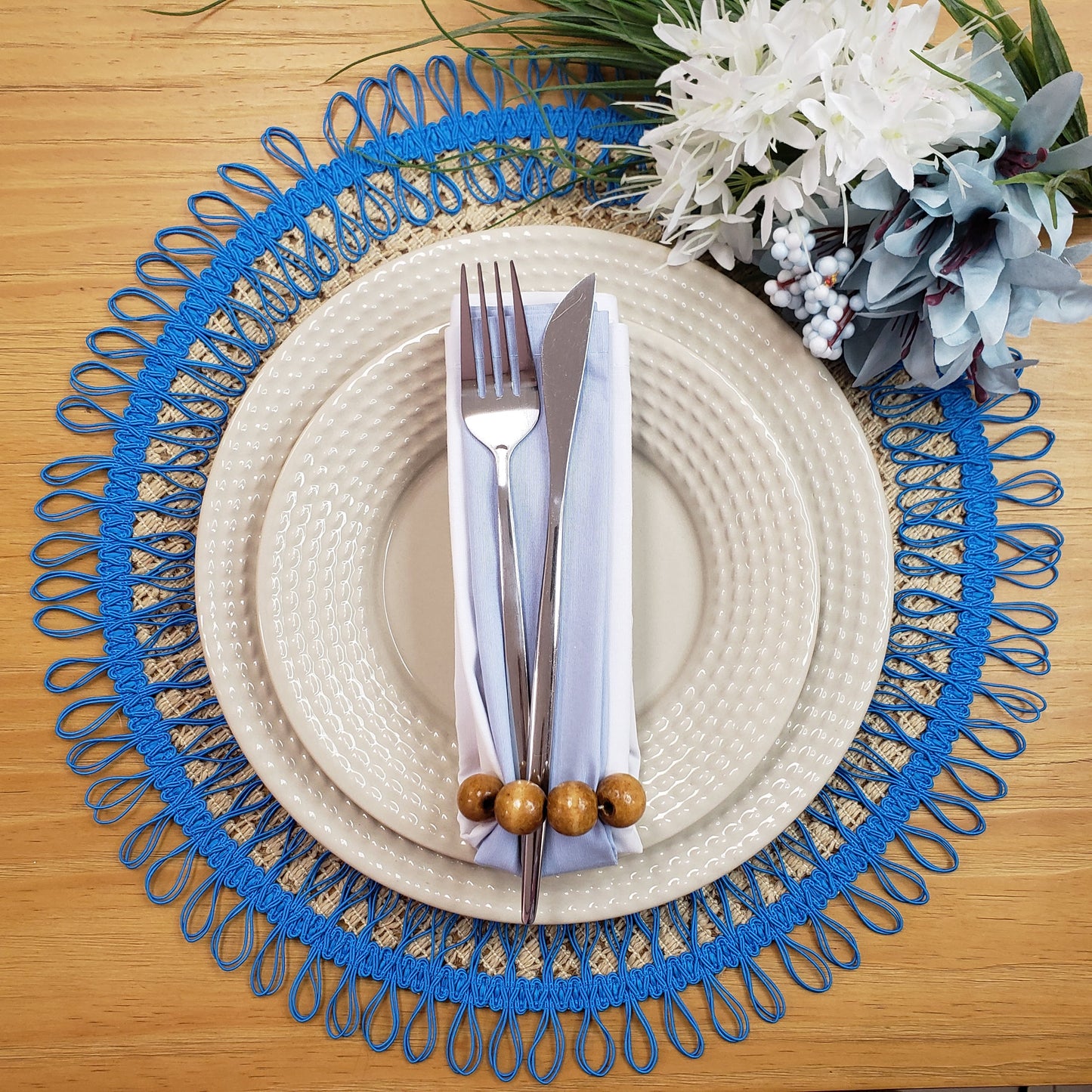 Charlo's Set of 2 Blue Sustainable Brazilian Jute Liz Round Placemats Sousplat 16" dia