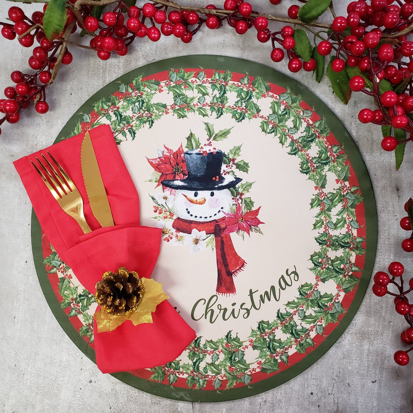 Set of 4 Round Placemats Covers Christmas Snowman Cloth 14" Dia  | Beige