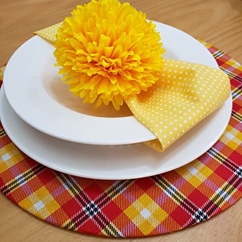 Charlo's Set of 4 Yellow Polka Dot 100% Cotton Cloth Napkins 15" by 15" Washable Reusable