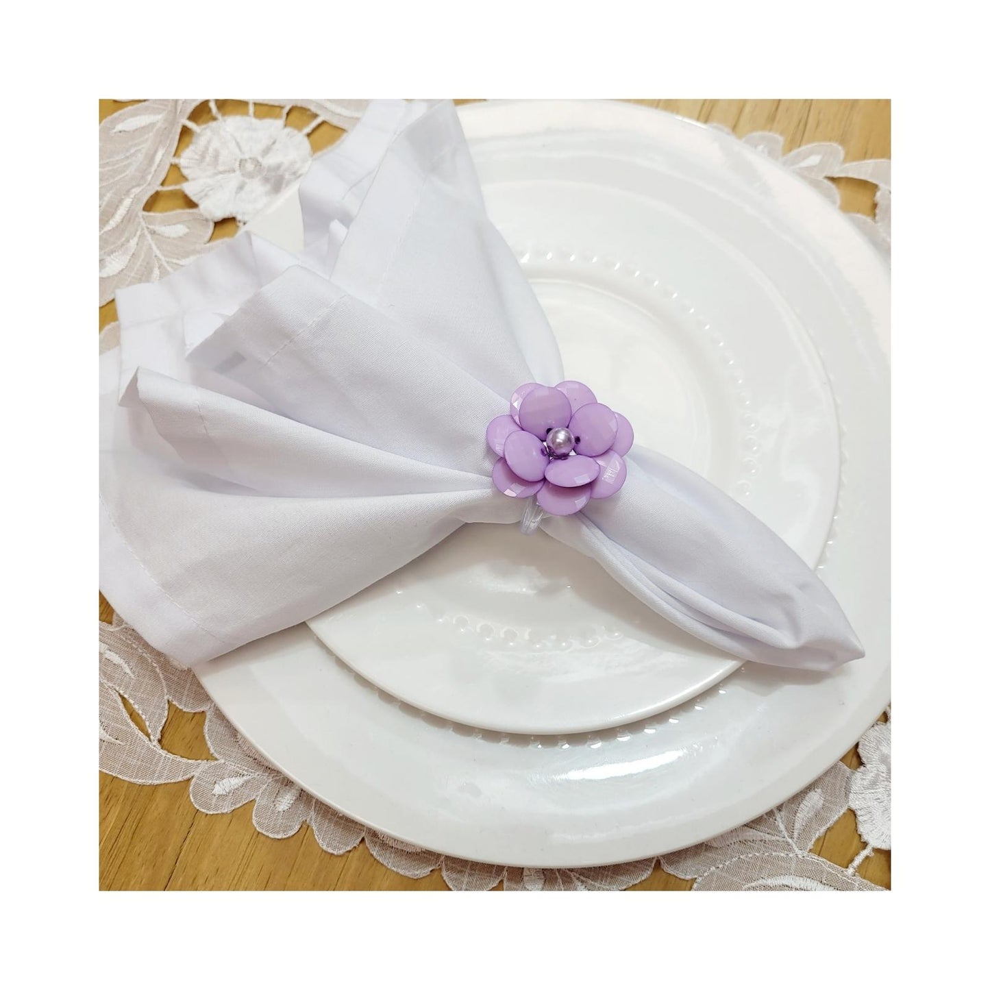 Maison Charlô | Set of 4 Delicate Flower Napkin Rings | Wedding, Thanksgiving, Christmas, New Year, Wedding, Banquet, Birthday