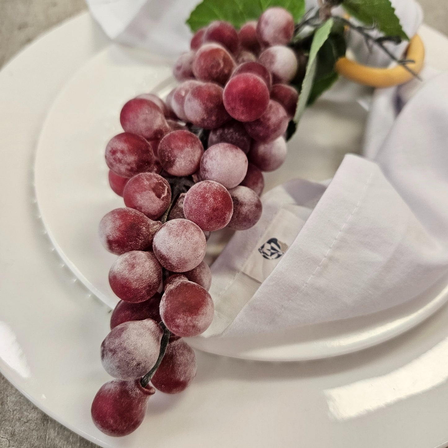 Set of 4 Purple Bunch of Grapes Prime Napkin Rings for thanksgiving, events, party, wedding