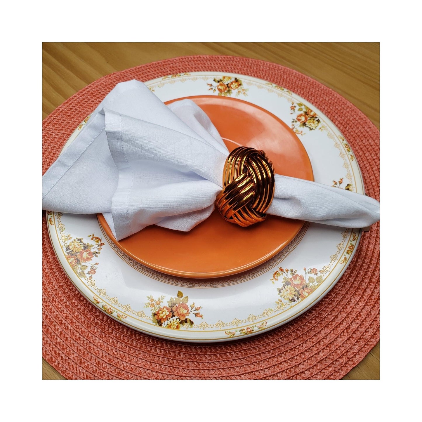 Maison Charlo | Set of 4 Metallic Rustic Braided Napkin Rings by Charlo - orange, pink for Mother's Day, Gift, Birthday