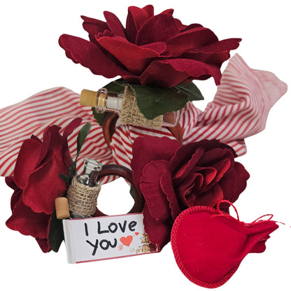 Charlo's Heart's Secrets Napkin Rings Red Colombiana Romantic Flower Rosebud