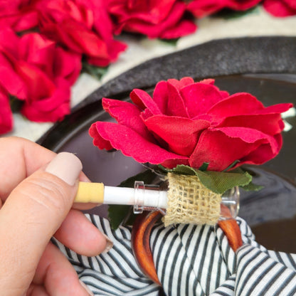 Charlo's Heart's Secrets Napkin Rings Red Colombiana Romantic Flower Rosebud