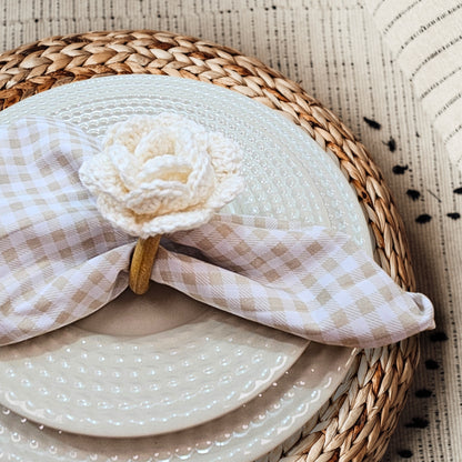 Charlo's Set of 6 Off White Crochet Rosebud Flower Napkin Rings for Dinner Table Decor, Handmade, Table setting