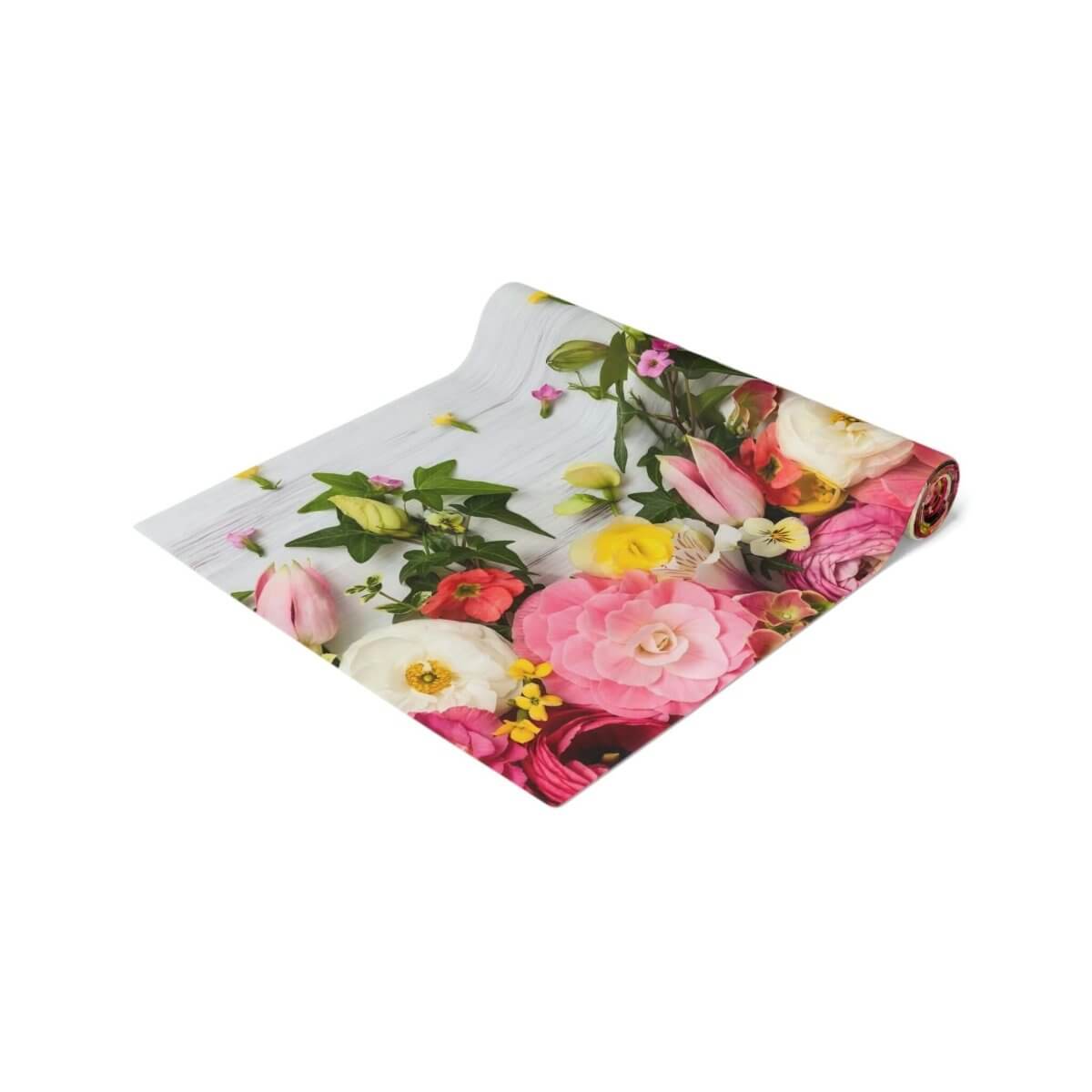 Table Runner Garden Flowers Design