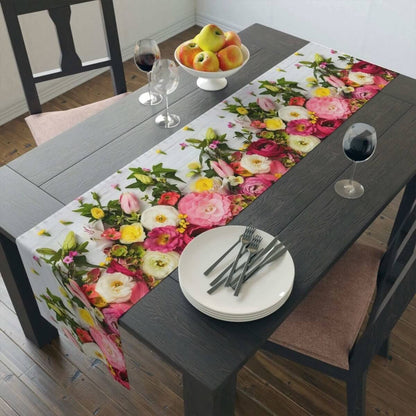 Table Runner Garden Flowers Design