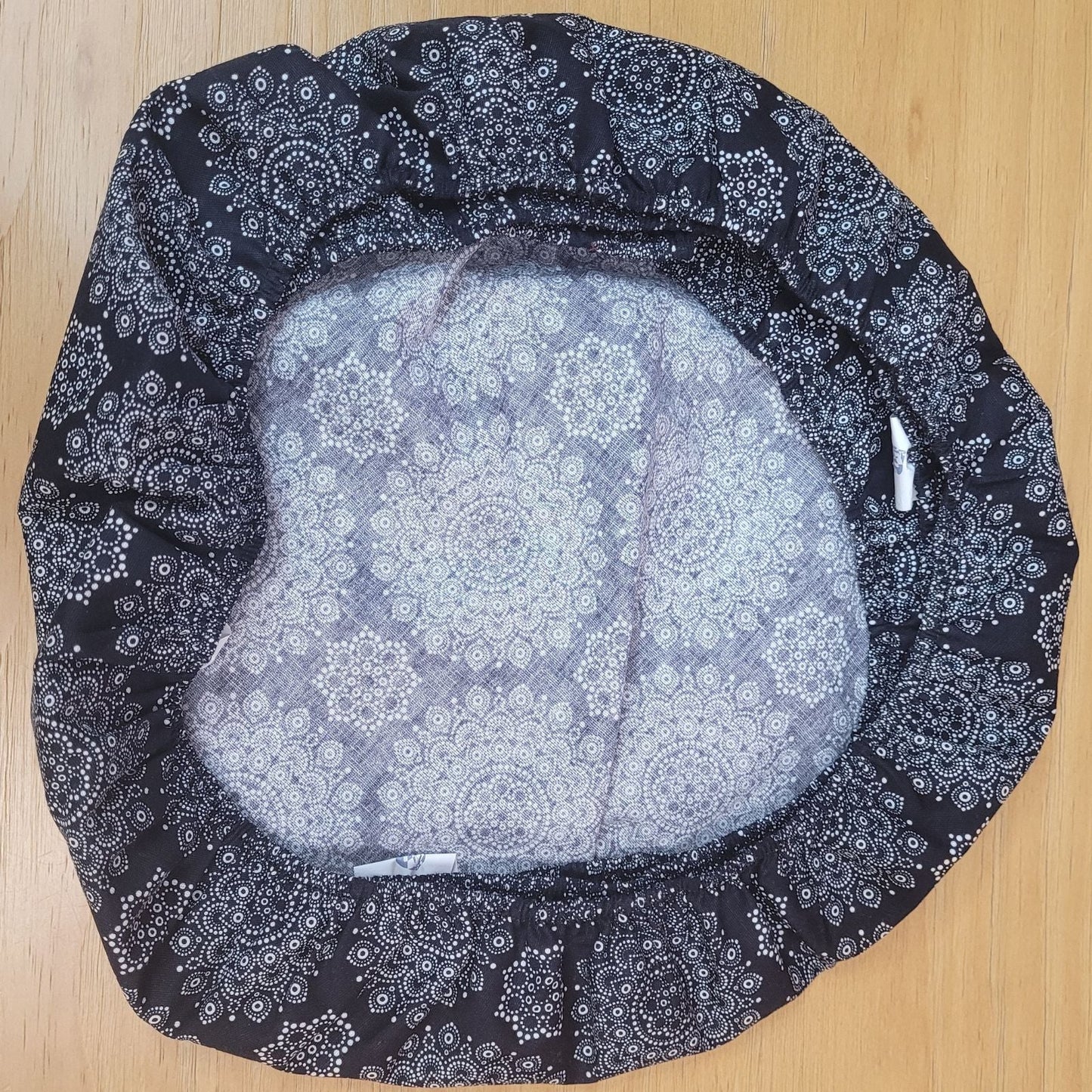 Chalo's Set of 4 Round Placemats Covers 14 Dia inch Mandala Black