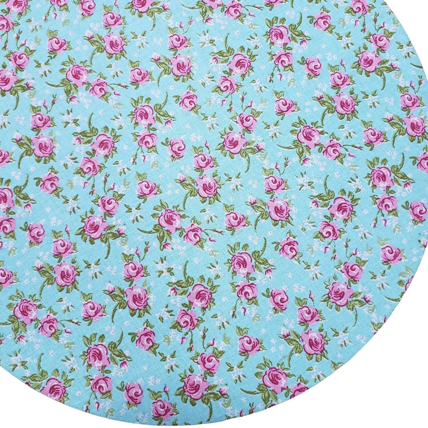 Charlo's Set of 4 Round Placemats Covers 14 Dia inch Floral Romance