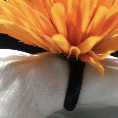 Set of 4 Orange Dandelion Flower Napkin Rings