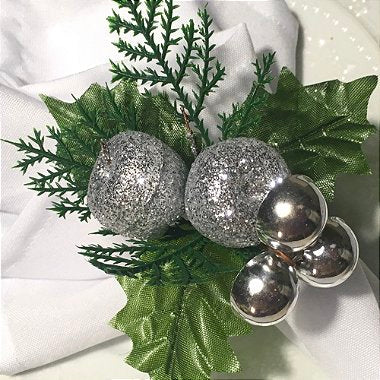 Maison Charlo | Set of 4 Charlo's Silver Prime Christmas Napkin Rings